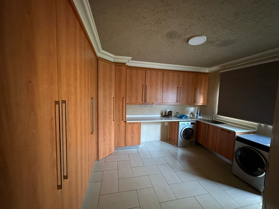 10 Bedroom Property for Sale in Broederstroom North West